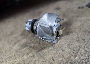 Suzuki RG80 wałek pompy wody pompa wody RG 80 wirnik gamma