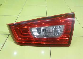 MITSUBISHI ASX I 1.8 B 10r 5D lampa prawa tyl w klape