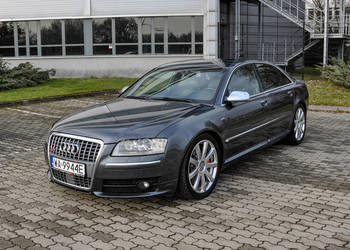 Audi S8 V10 5,2 (450KM)