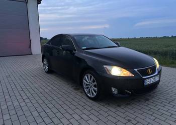 Lexus is 220d zadbany