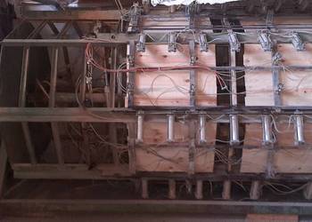 prasa wiatrakowa karuzelowa do  klejenia deski drewnianej