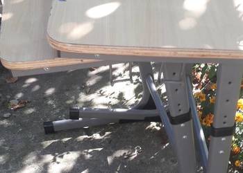 stabilny stolik szkolny biurko