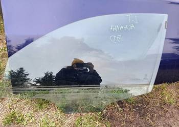 Szyba lewy tył tylna lewa Alfa Romeo 147 ,5d