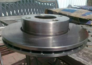 AUDI 80 B4  TARCZA HAM. WEN. 255X20 NOWA  895615301A