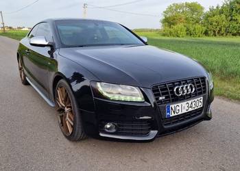 Audi S5 Coupe 4.2 V8 quattro manual.