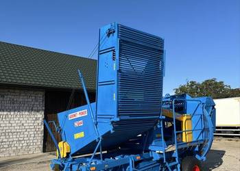 Kombajn ziemniaczany Anna Z644