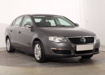 VW Passat 1.6 FSI