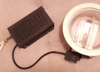Oprawy oświetleniowe lampy wnętrzowe downlight Philips FBH020 TA 35