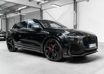 Audi RS Q8 600KM. Specyfikacja 938 000 zł. Gwarancja 05.2026. FV23%.