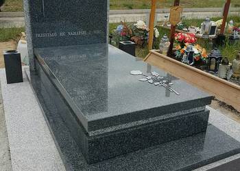 Nagrobek Świdnica premium granit impala / strzegomski z posadzką nr.1809