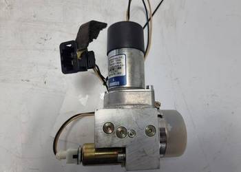 POMPKA ZAMKA VOLKSWAGEN PHAETON LONG 3D5827383A