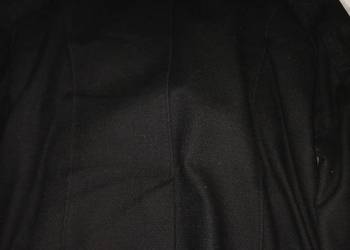 VESTUS Krótki czarny płaszcz męski