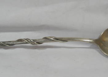 Srebrna Lyzeczka z Bursztynem