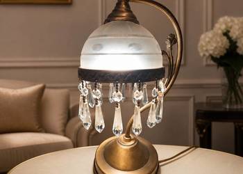 Piękna oryginalna lampa