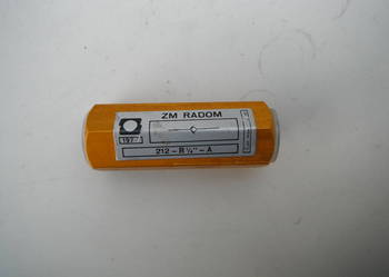 Zawór dławiący Łucznik 212-G1/4-A typ 135.01.800 Nowy Zawór dławiący Łucznik 212-G1/4-A typ 135.01.800 Nowy