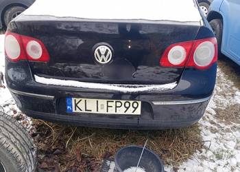 Zderzak tylny tył passat b6 czarny wrocław i światła razem