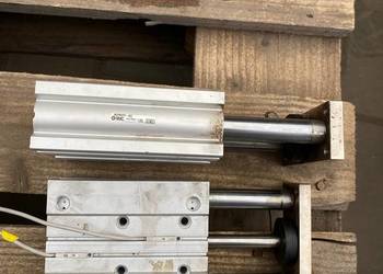 Siłownik z prowadnicami SMC MGPM25TF-60Z-XC6B – Ø25, skok 60 mm – używany,