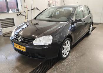 VW Golf 1.6 MPI 102 KM,5-drzwi,sprowadzony