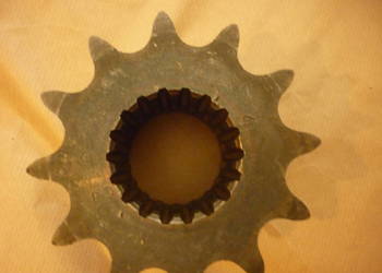 Maszyna inżynieryjna BTM koło zębate 820-8-20