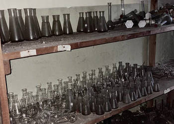 Szkło laboratoryjne PRL, naczynia alchemiczne, vintage, retro,loft,ozdoby