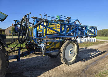Opryskiwacz ciągany DELVANO TRE 2500 (2500 L )