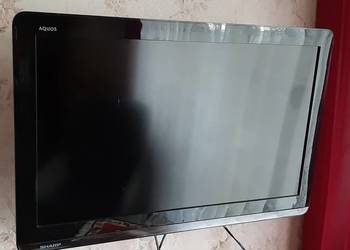 Telewizor LCD SHARP, model LC 32LE320E-BK + dekoder