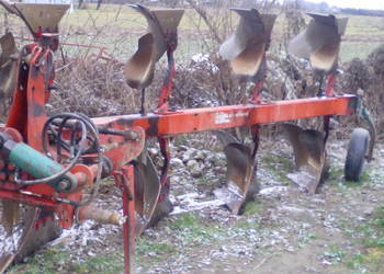 Pług kverneland 4 skibowy obrotowy