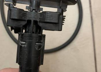 Spryskiwacz reflektora prawy Lexus UX