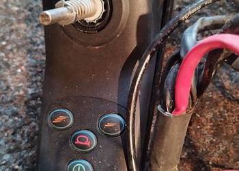 Pilot ,joystick  do wózka inwalidzkiego z wiązką kabli