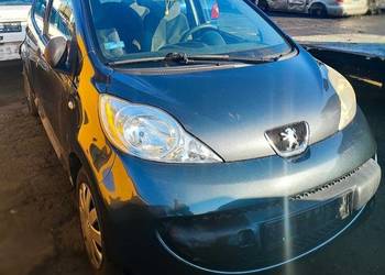 Peugeot 107 maska Peugeot 107 maska