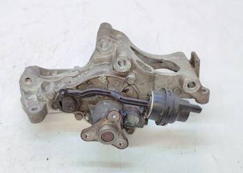 ŁAPA POMPY WODY UCHWYT BMW F36 430I B48B20B 252KM 7644809