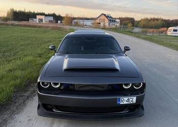 Dodge Challenger 5.7 Turbo manual