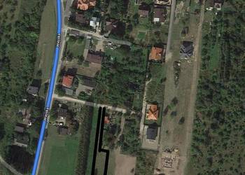 Działka z warunkami zabudowy wraz drogą dojazdową.