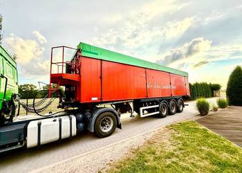 Naczepa z wydmuchem wywrotka do pelettu sruty paszy pelet ziarno