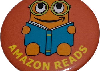 Amazon Reads, Peccy czytający książkę, 3,2cm (Przypinka)