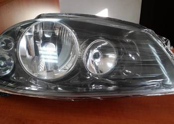 Reflektor, lampa przód Seat Ibiza,Cordoba nowy ,elektr.