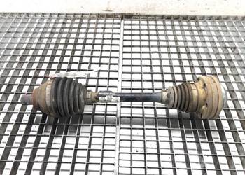 PÓŁOŚ LEWY PRZÓD VW PASSAT B8 3Q0407271AA 1.4 150KM PRZEGUB