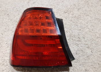 Lampa tył karoseria BMW E90 Lift, słabo świeci kierunkowskaz