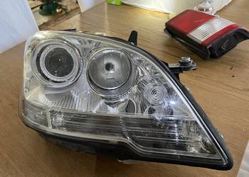 Reflektor Lampa Xenon Mercedes ML W164 PRAWY