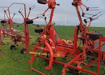 przetrząsacz pająk KUHN GF 6401 pottinger claas krone