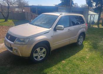 Sprzedam  Suzuki Grand Vitara 2. 2.0 benzyna z LPG