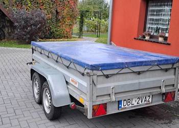 Przyczepka samochodowa