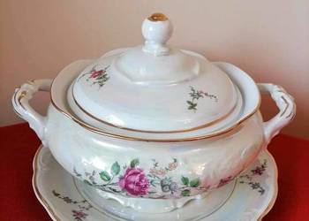 Waza porcelanowa na podstawie Róża Wawel PRL