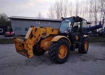 JCB 530-70.