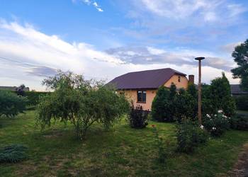 Siedlisko 2,19 ha dom 150m² ROZTOCZE ZACHODNIE