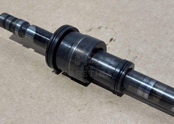 Massey Ferguson Dyna 6 6475 6480 Trzon Oś Widełek Wałek Cylinder 3796585M3…