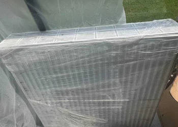 Grzejnik Stelrad Compact 33 900x900, nowy, w oryginalnym opakowaniu