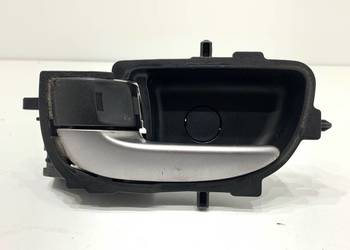 KLAMKA WEWNĘTRZNA LEWY PRZÓD TOYOTA YARIS III Hatchback