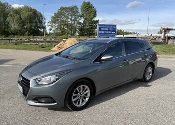 Hyundai i40 1.6 BENZYNA Klimatronik Nawigacja Kamera Cofania Ledy Tempomat