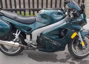 Triumph Sprint 955i jak honda, Yamaha, suzuki